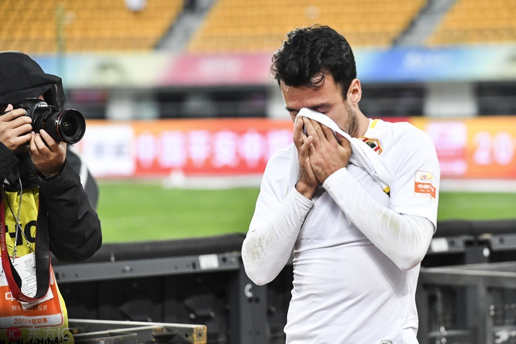 B体育体育新闻-包含西班牙人客场失利，吞下苦果的词条