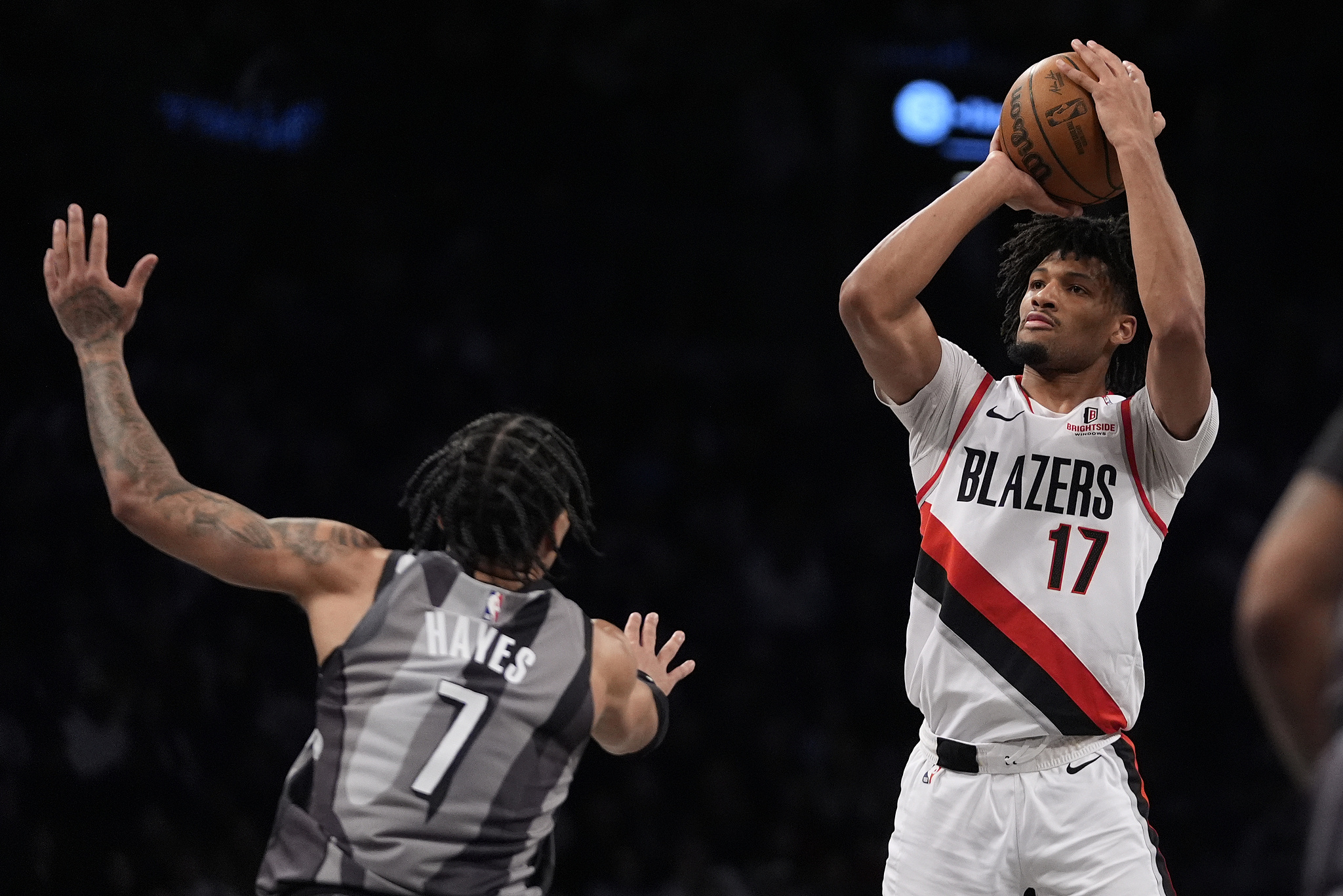 包含热火后卫连续爆发,率领球队大胜取得全面领先的词条 包含热火后卫连续爆发,率领球队大胜取得全面领先的词条