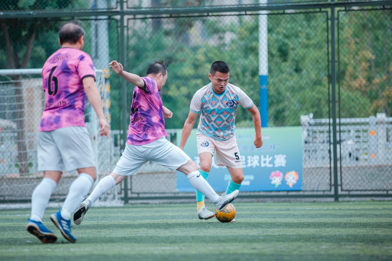 体坛惊现:足球比赛竞技无限,精彩绝伦的简单介绍 体坛惊现:足球比赛竞技无限,精彩绝伦的简单介绍