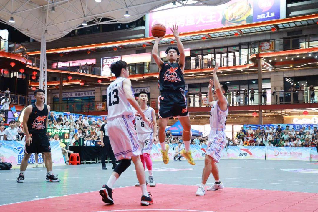 B体育体育链接-聚焦篮球赛事热点,全球球迷瞩目注视的简单介绍