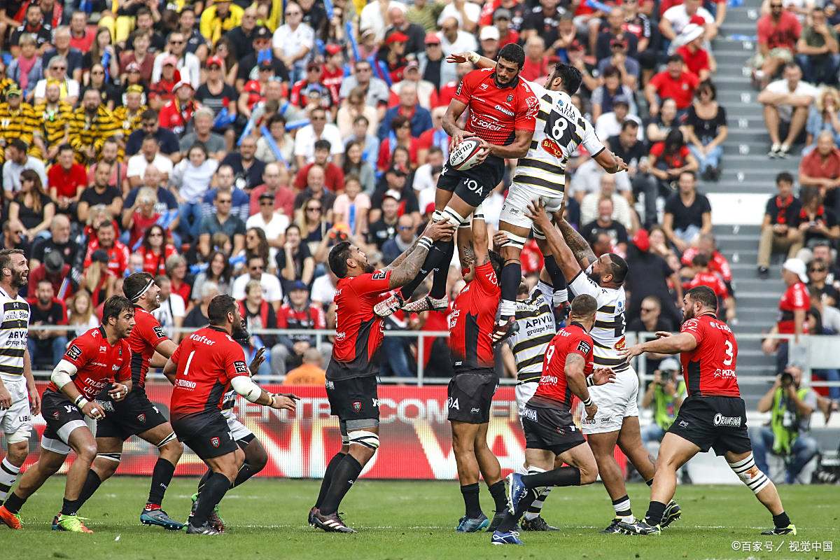 B体育体育官网app-包含激烈对抗燃烧球场,内战引领欧洲足球热潮的词条