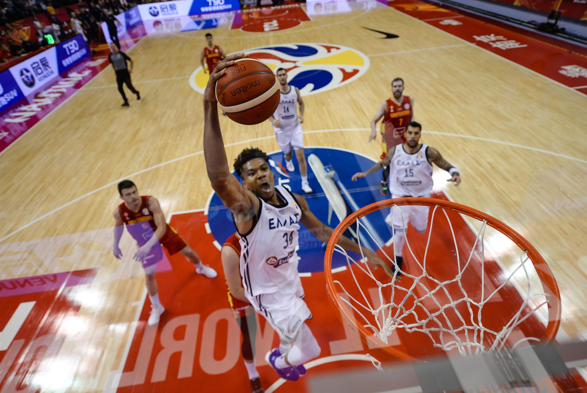 B体育体育平台-黑山篮球队引发热议夺得冠军光荣的简单介绍