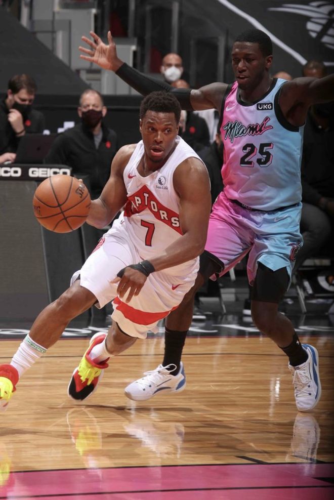 猛龙横扫开拓者,卫冕冠军连胜 猛龙横扫开拓者,卫冕冠军连胜