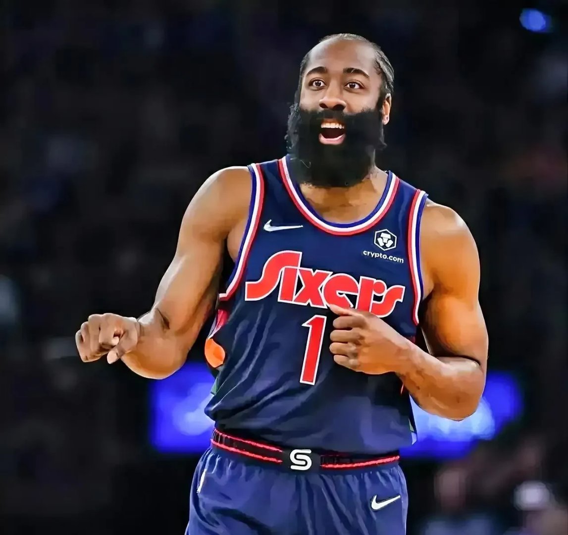 B体育体育课程-快船擒下尼克斯,哈雷尔进攻精准