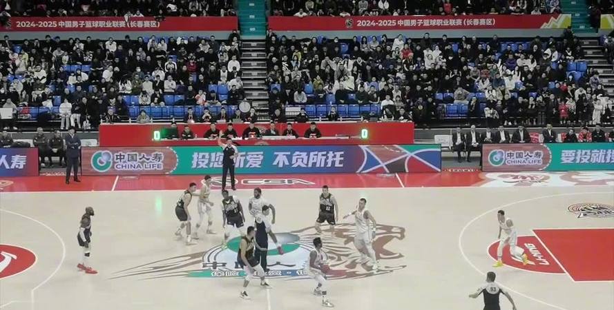 B体育体育地址-越南球队连续胜利,积分榜逐渐攀升的简单介绍