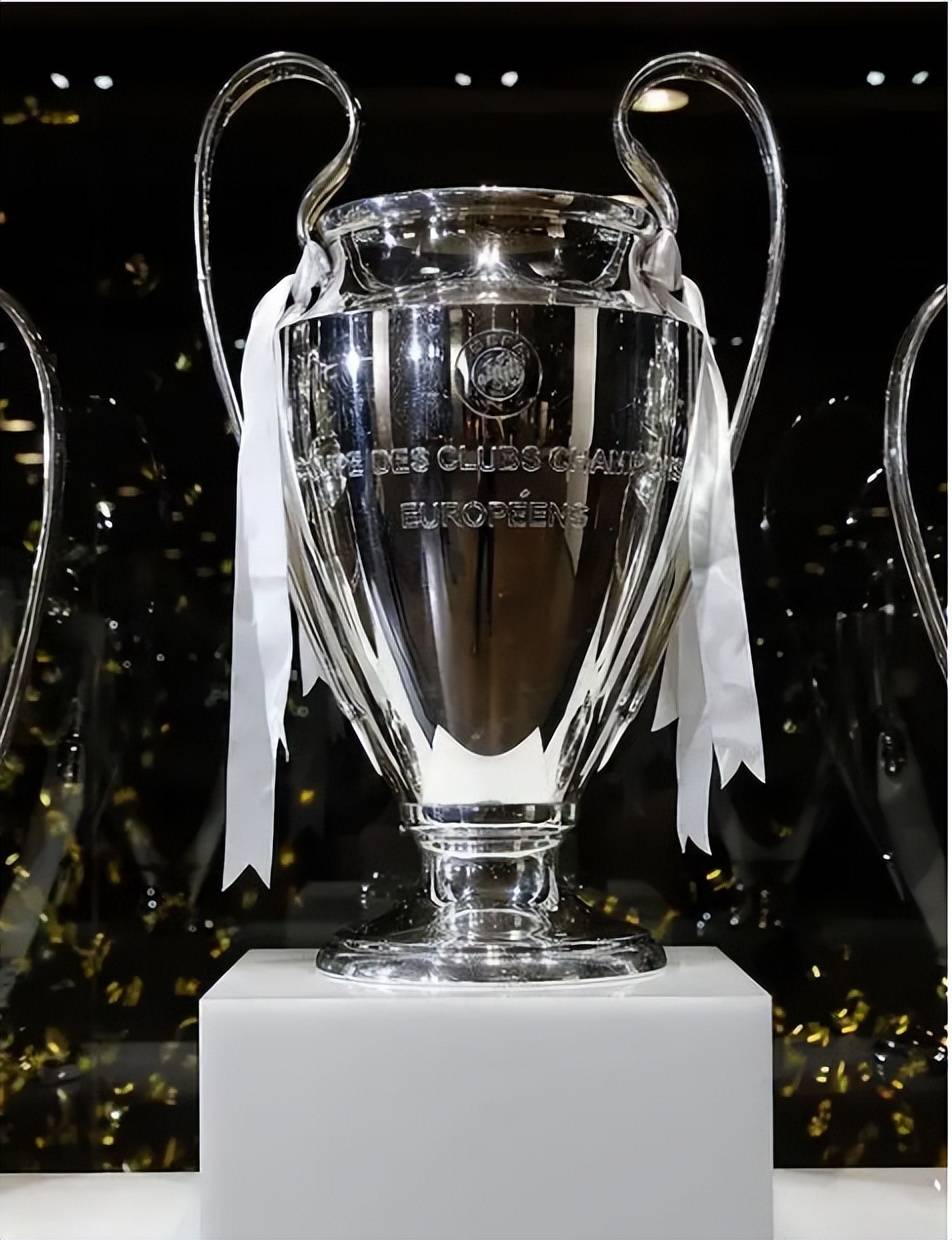 关于冠军气魄屹立不倒，铸就传奇无限风采的信息