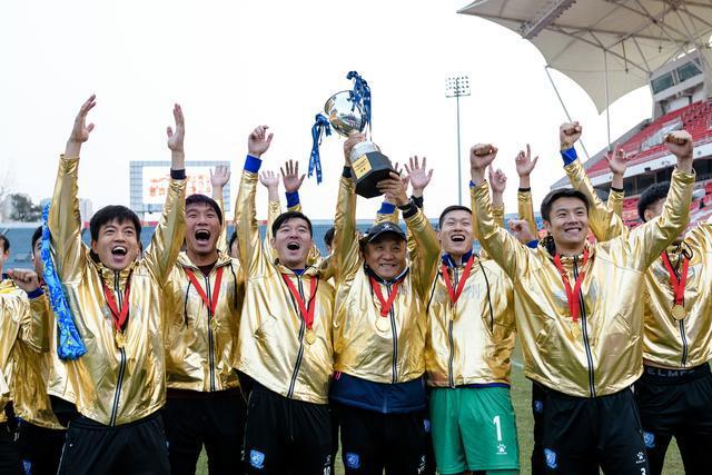 广州华阳客场大胜成都兴城，保持不败的简单介绍